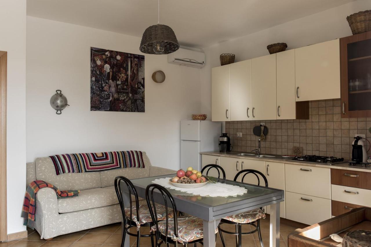 Pensjonat Poggio Vento Country House Naro Zewnętrze zdjęcie